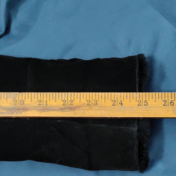 Sonoma Black Faux Fur Lined Leather Jacket - Picture 11 of 11